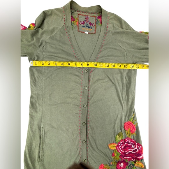 Johnny Was- Button up embroidered Cardigan- Small- Like New!! - Picture 5 of 6